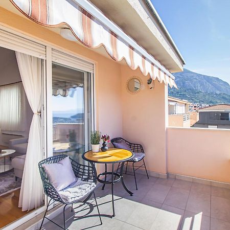 Apartment Anita With Amazing Sea View Makarska Exterior photo